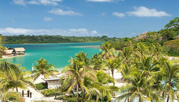 Vanuatu family accommodation - Holiday Inn Resort Vanuatu