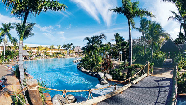 Outrigger Fiji Resort