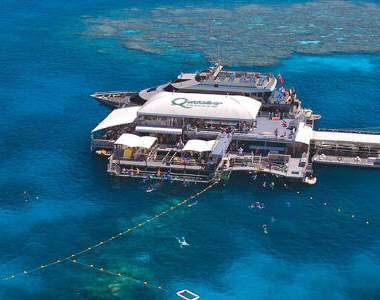 Great Barrier Reef Cruise to Quicksilver Pontoon