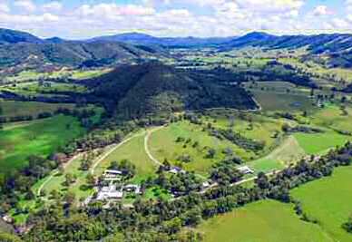 NSW farm stays - Riverwood Downs