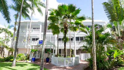 North Queensland family accommodation - The White House Port Douglas