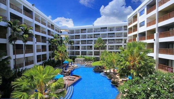 Phuket family accommodation - Deevana Plaza Phuket