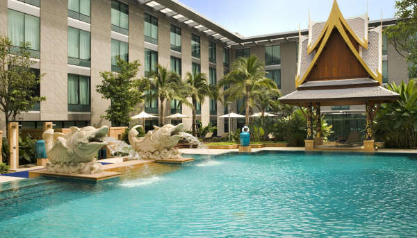Thailand family accommodation - Hotel Novotel Suvarnabhumi Airport