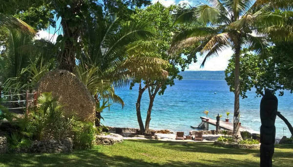 Vanuatu family accommodation - Paradise Cove Resort
